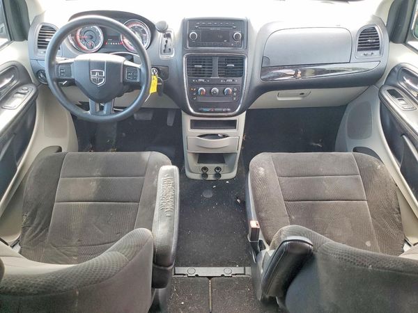 2013 DODGE GRAND CARAVAN SE