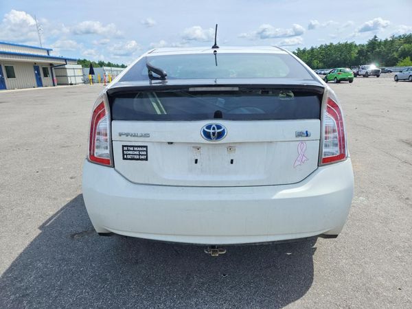 2013 TOYOTA PRIUS