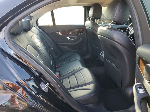 2017 MERCEDES-BENZ C C300