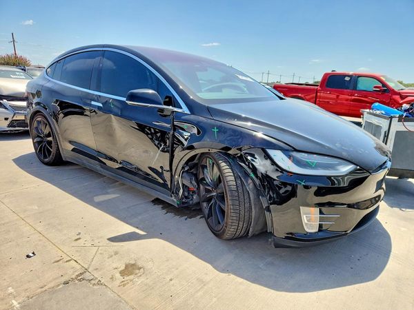 2018 TESLA MODEL X