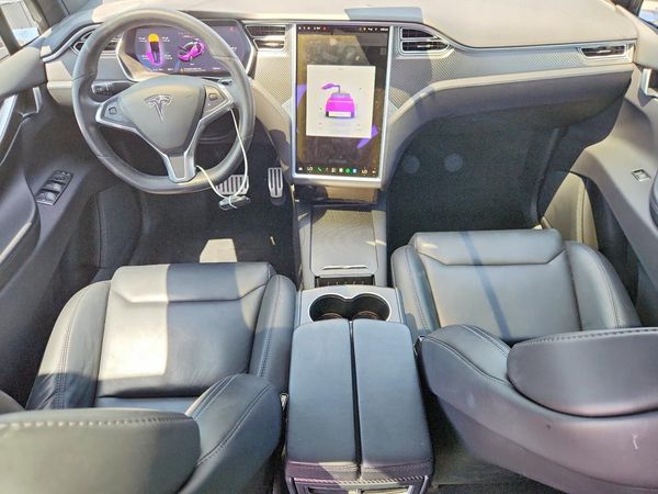 2018 TESLA MODEL X