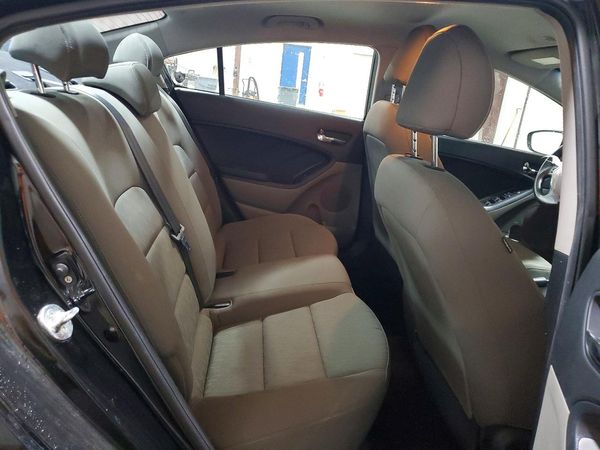 2016 KIA FORTE GL (Middle-Low Grade)