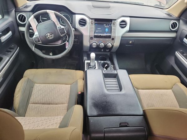 2016 TOYOTA TUNDRA SR/SR5