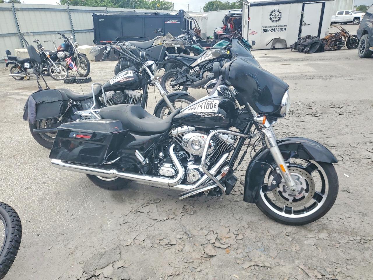 2012 HARLEY-DAVIDSON FLHX