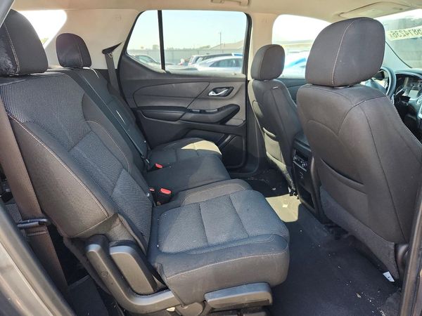 2019 CHEVROLET TRAVERSE LS
