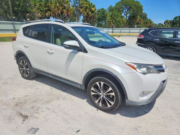 2015 TOYOTA RAV4 Limited (G Grade) — Passenger 3/4