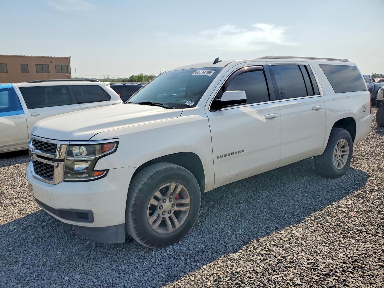 2015 CHEVROLET SUBURBAN LT