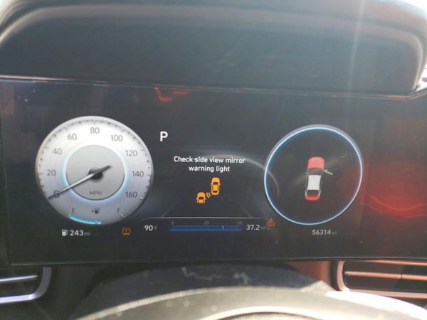 2023 HYUNDAI ELANTRA SEL w/Convenience Pkg