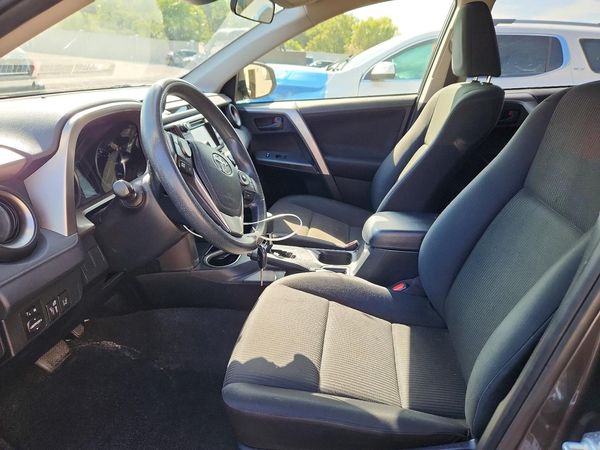 2018 TOYOTA RAV4 LE