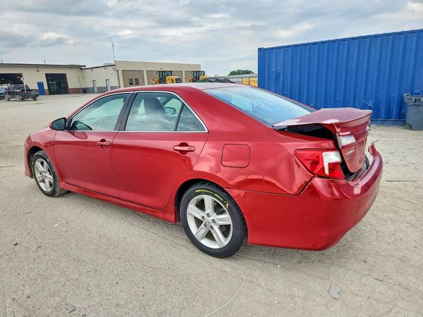 2013 TOYOTA CAMRY