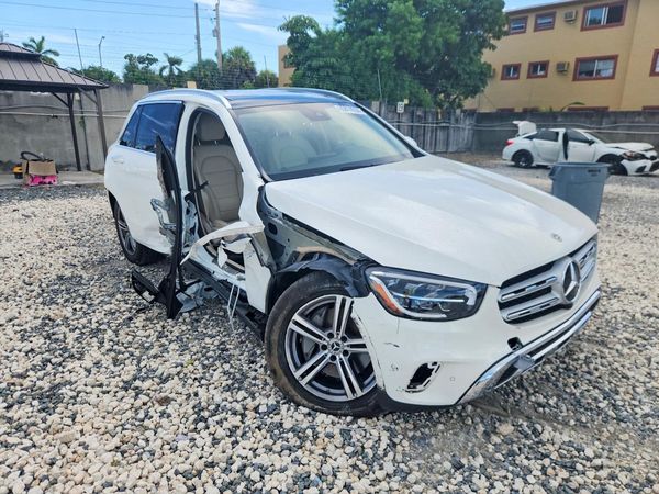2022 MERCEDES-BENZ GLC GLC300