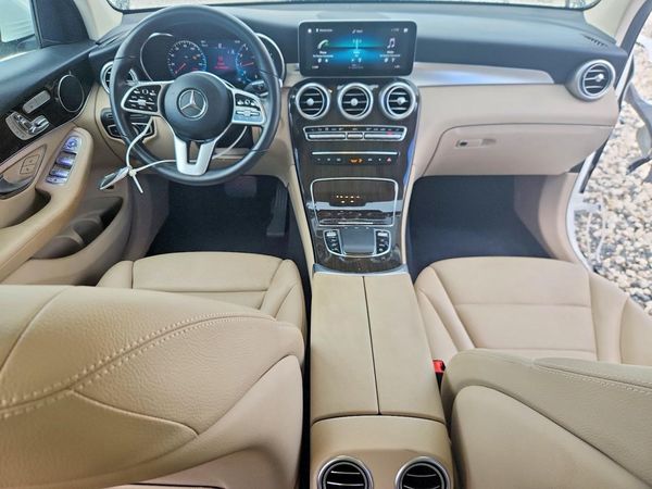 2022 MERCEDES-BENZ GLC GLC300