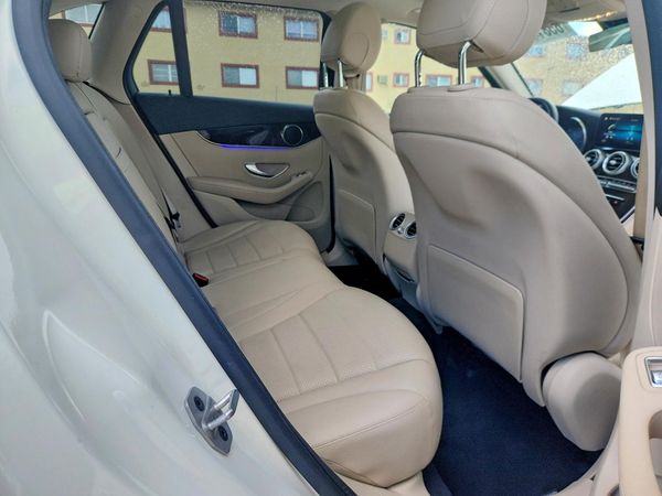 2022 MERCEDES-BENZ GLC GLC300