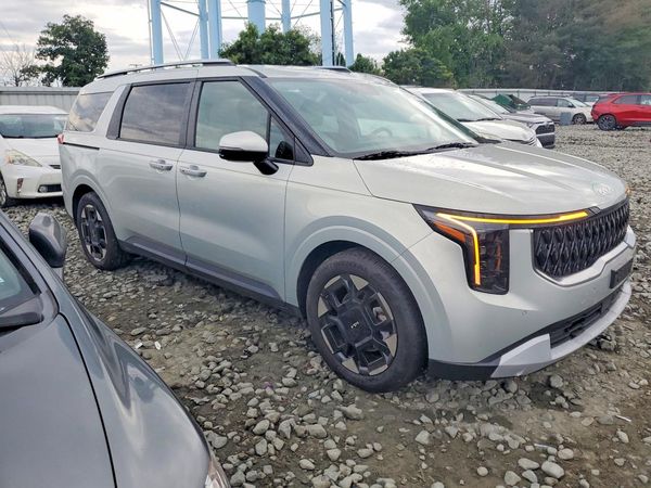 2025 KIA CARNIVAL