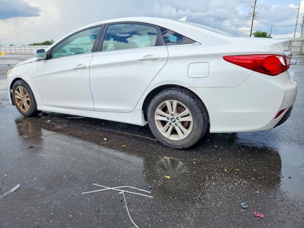 2014 HYUNDAI SONATA
