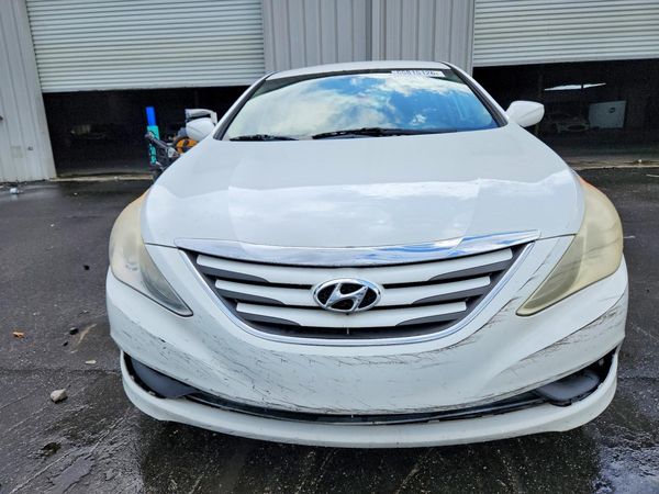 2014 HYUNDAI SONATA