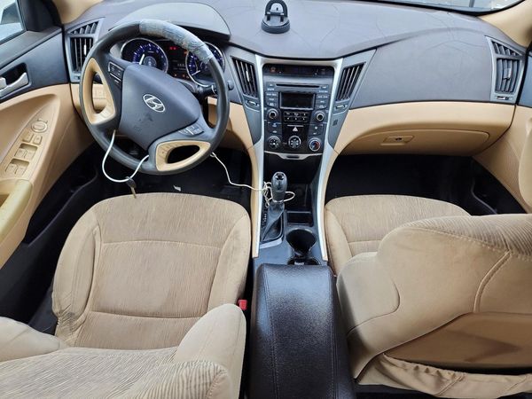 2014 HYUNDAI SONATA