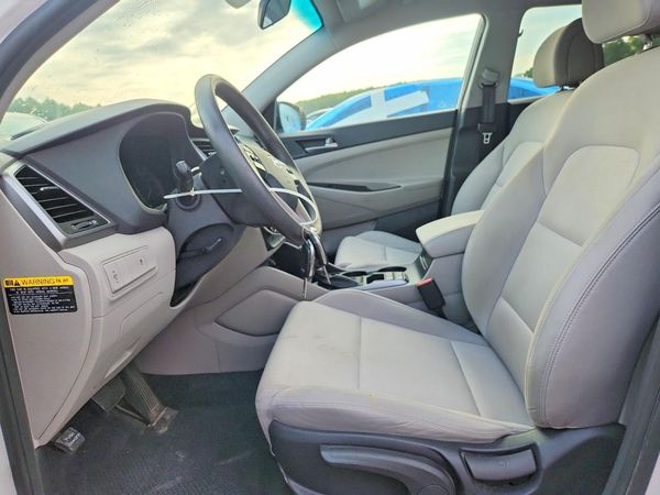 2018 HYUNDAI TUCSON SE Standard