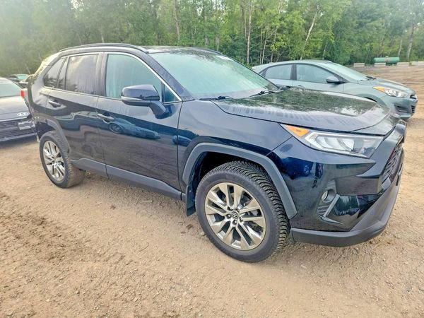 2020 TOYOTA RAV4 XLE HV