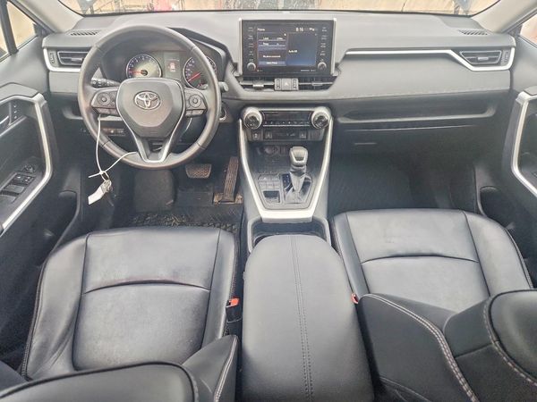 2020 TOYOTA RAV4 XLE HV