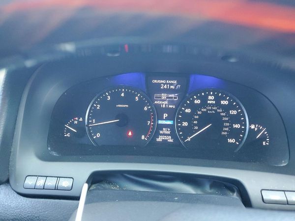 2013 LEXUS LS — ODOM