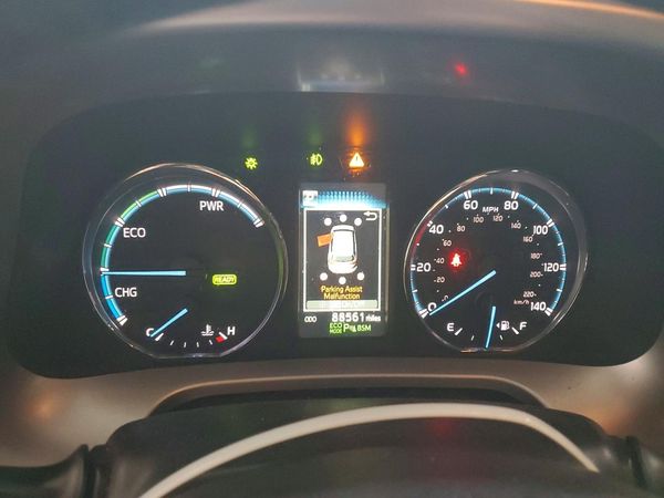 2017 TOYOTA RAV4 Ltd Hybrid