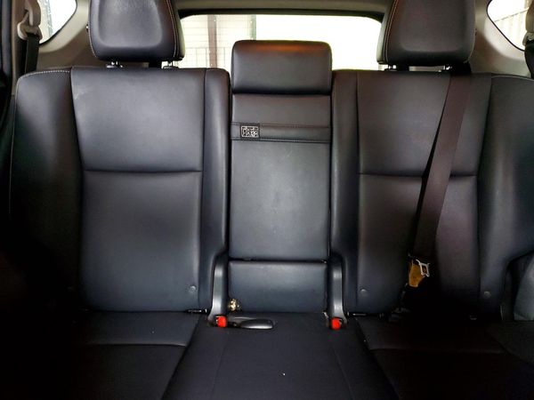 2017 TOYOTA RAV4 Ltd Hybrid
