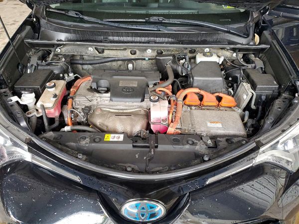 2017 TOYOTA RAV4 Ltd Hybrid