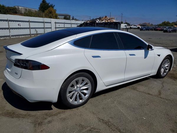 2018 TESLA MODEL S