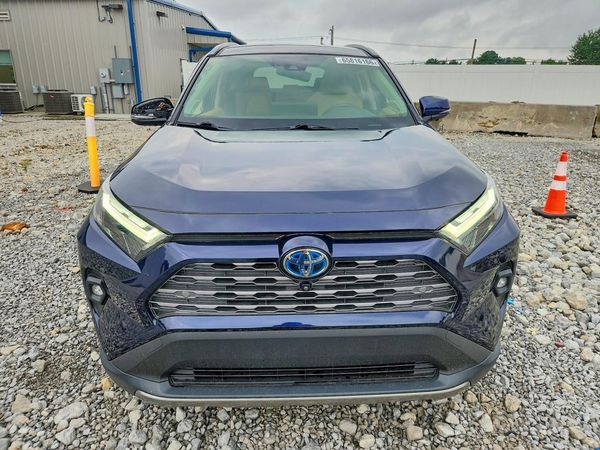 2023 TOYOTA RAV4 Limited