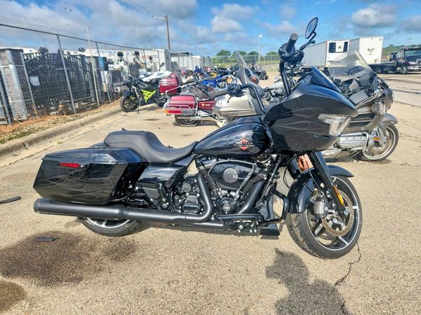 2025 HARLEY-DAVIDSON FL — RSDT