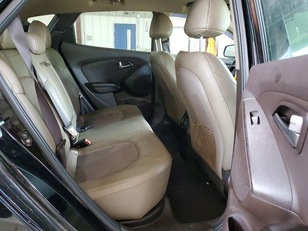 2015 HYUNDAI TUCSON