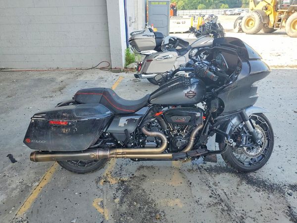 2025 HARLEY-DAVIDSON FLSE