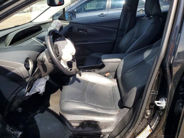 2021 TOYOTA PRIUS
