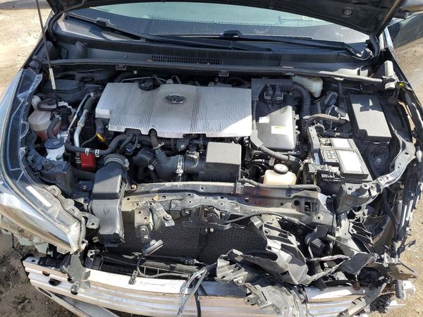 2021 TOYOTA PRIUS