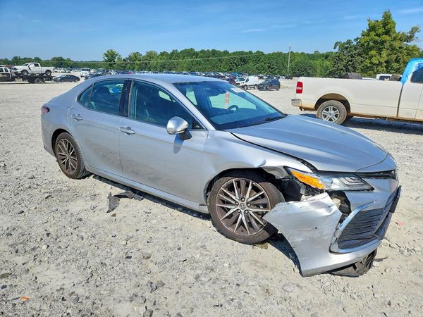 2021 TOYOTA CAMRY