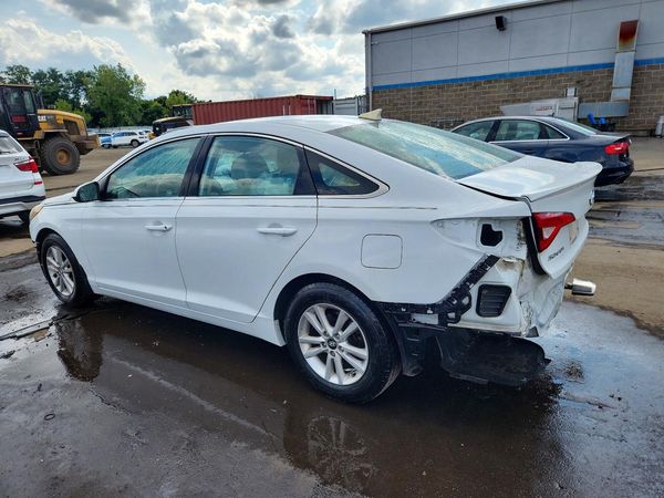 2017 HYUNDAI SONATA SE, Eco