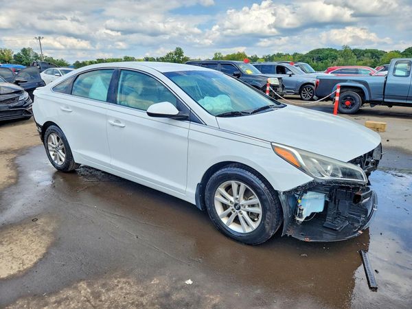 2017 HYUNDAI SONATA SE, Eco