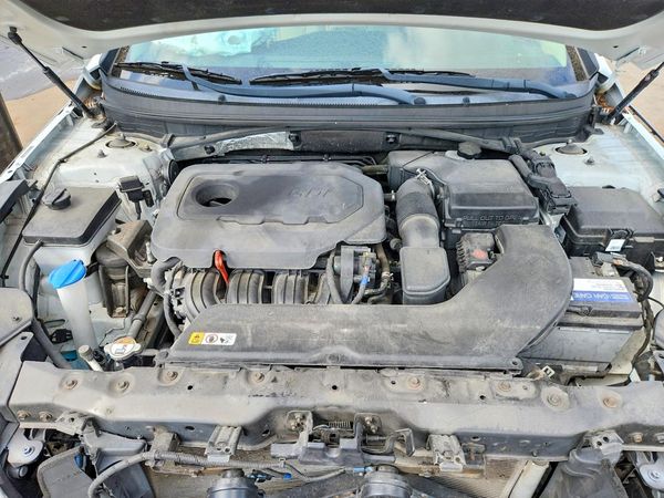2017 HYUNDAI SONATA SE, Eco