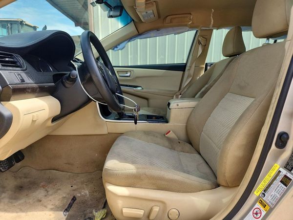 2017 TOYOTA CAMRY