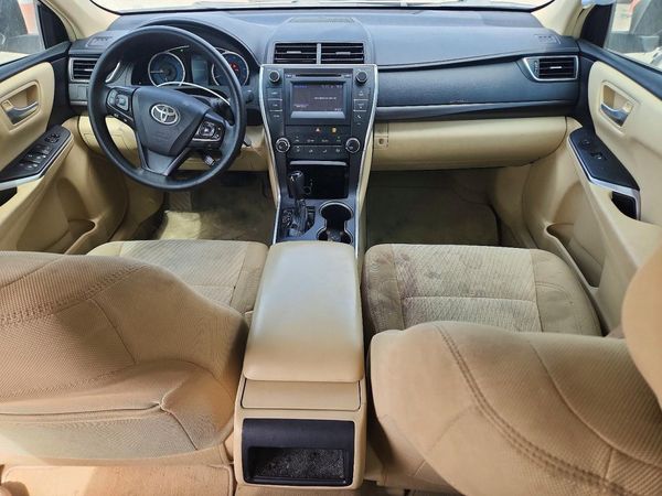 2017 TOYOTA CAMRY