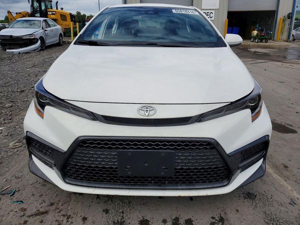 2021 TOYOTA COROLLA