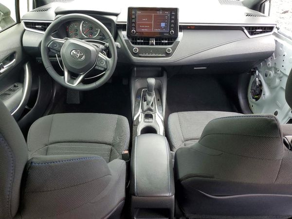 2021 TOYOTA COROLLA