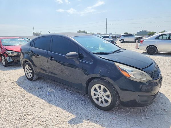 2015 KIA RIO