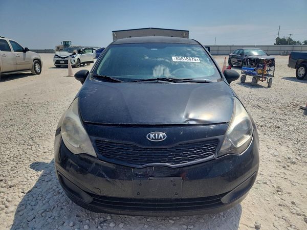 2015 KIA RIO