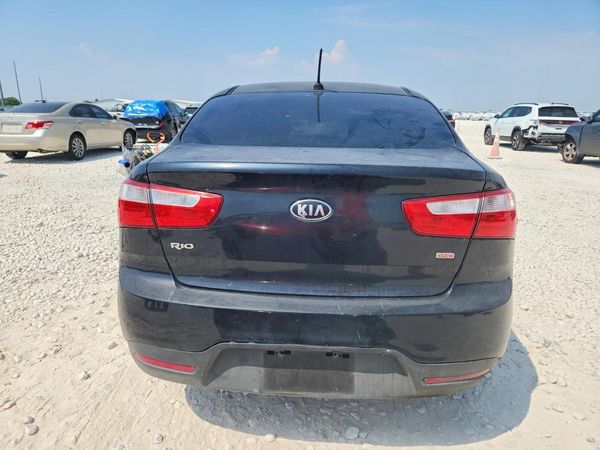 2015 KIA RIO