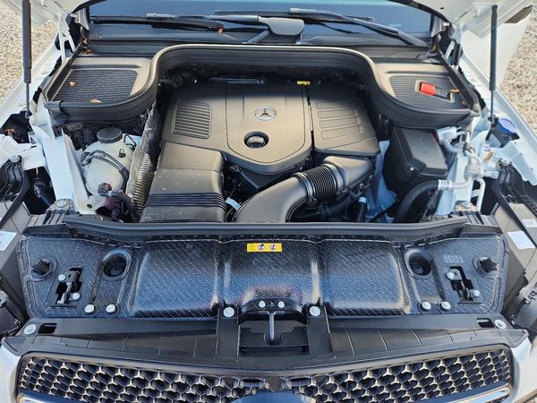 2026 MERCEDES-BENZ GLE
