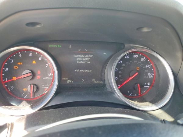 2018 TOYOTA CAMRY