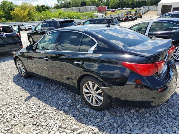 2015 INFINITI Q50