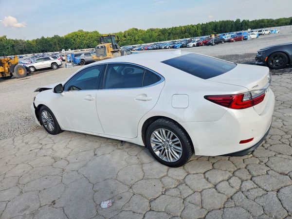 2017 LEXUS ES